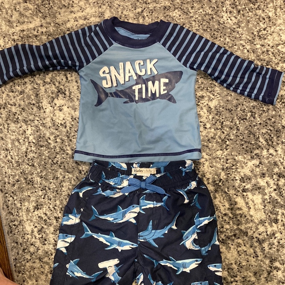 Hatley Rash Guard Set, size 6-9 months